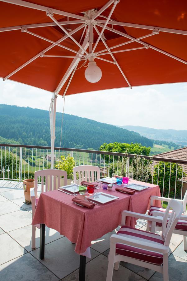 Hotel Le Bel Vue à Le Cergne Extérieur photo